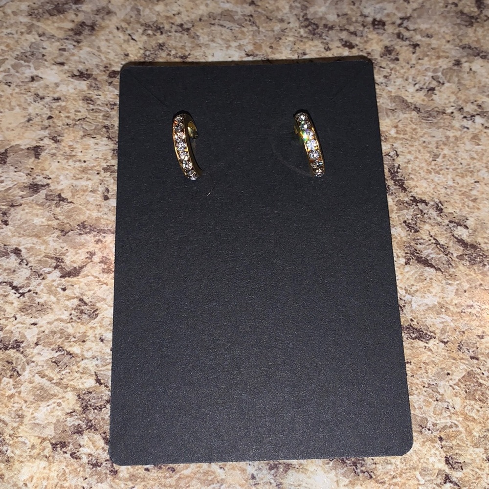 NWOT Vintage C Shape Earrings